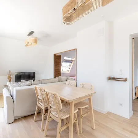 Hyper Centre Avec Terrasse A Tourny