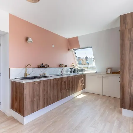 Appartement Hyper Centre Avec Terrasse à Tourny